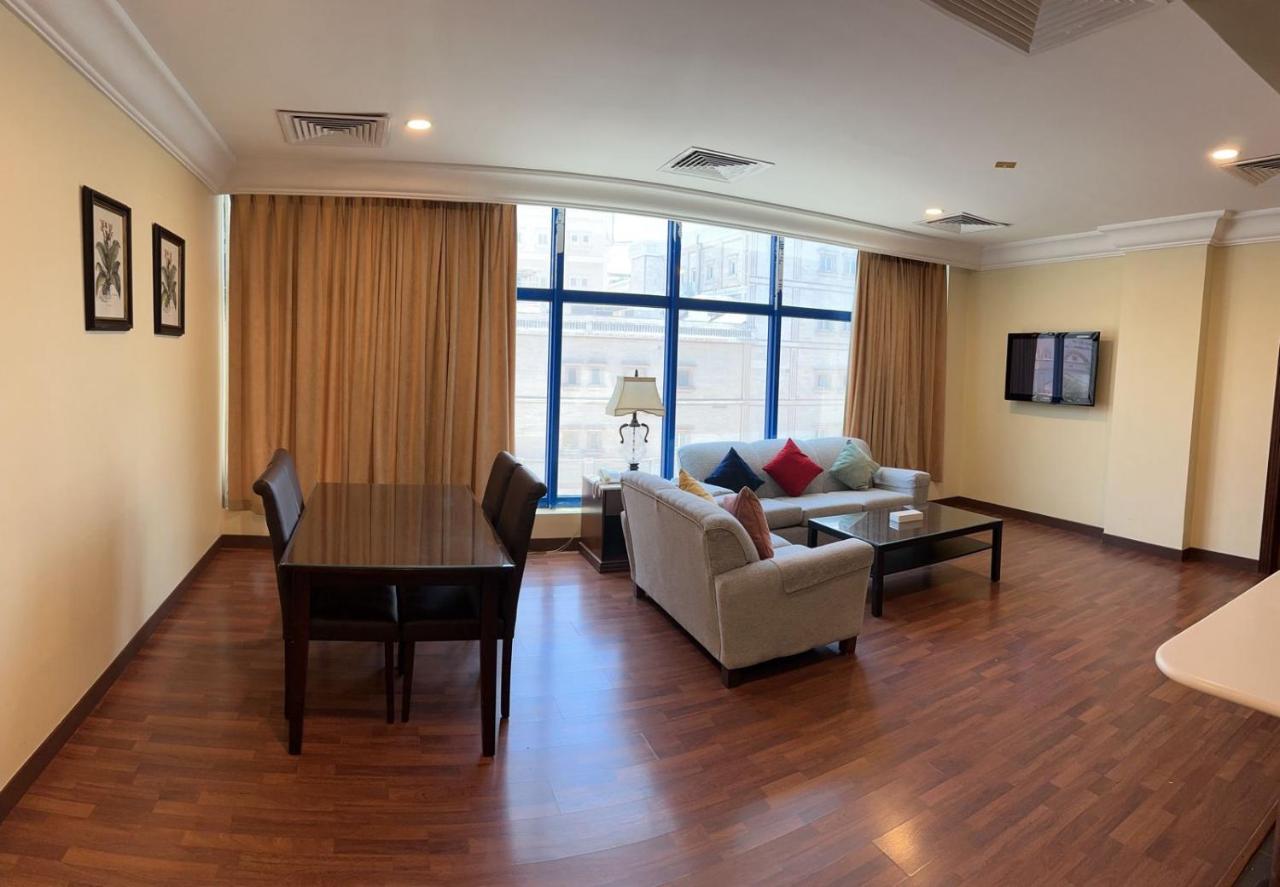 The Palace Suites Al-Chubar Zewnętrze zdjęcie