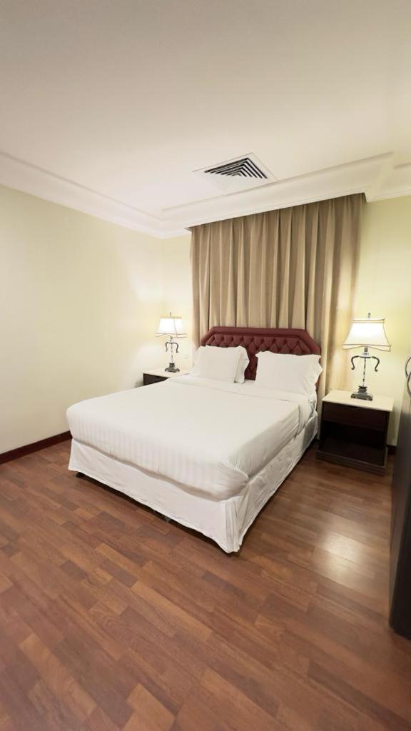 The Palace Suites Al-Chubar Zewnętrze zdjęcie